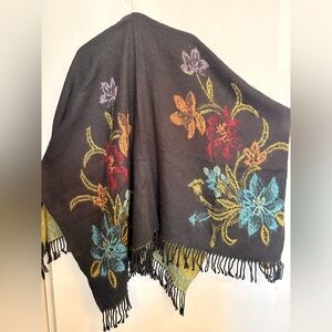 Beautiful Cashmere Reversible Floral Patterned Shawl with Fringe - LIKE NEW